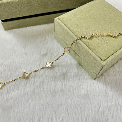 [Triumph Jewelry]CLOVER 6 MOTIF WHITE MOP BRACELET