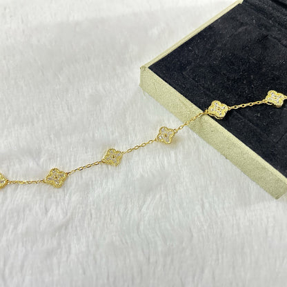[Triumph Jewelry]CLOVER 6 MOTIF DIAMOND BRACELET
