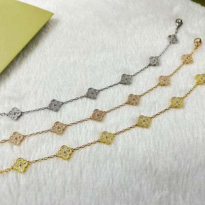 [Triumph Jewelry]CLOVER 6 MOTIF DIAMOND BRACELET