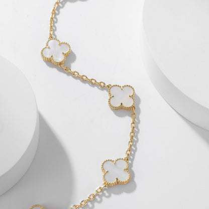 [Triumph Jewelry]CLOVER 10 MOTIFS WHITE MOTHER OF PEARL NECKLACE