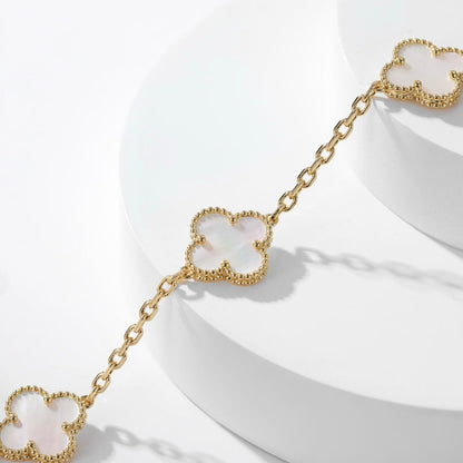 [Triumph Jewelry]CLOVER 10 MOTIFS WHITE MOTHER OF PEARL NECKLACE
