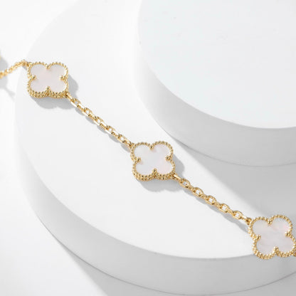 [Triumph Jewelry]CLOVER 10 MOTIFS WHITE MOTHER OF PEARL NECKLACE