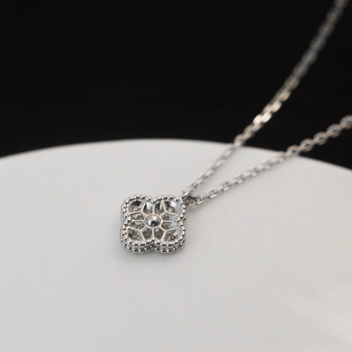 [Triumph Jewelry]CLOVER MINI 9.5MM PENDANT DIAMOND NECKLACE