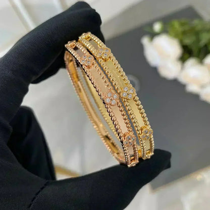 [Triumph Jewelry]CLOVER BRACELET 4MM DIAMONDS