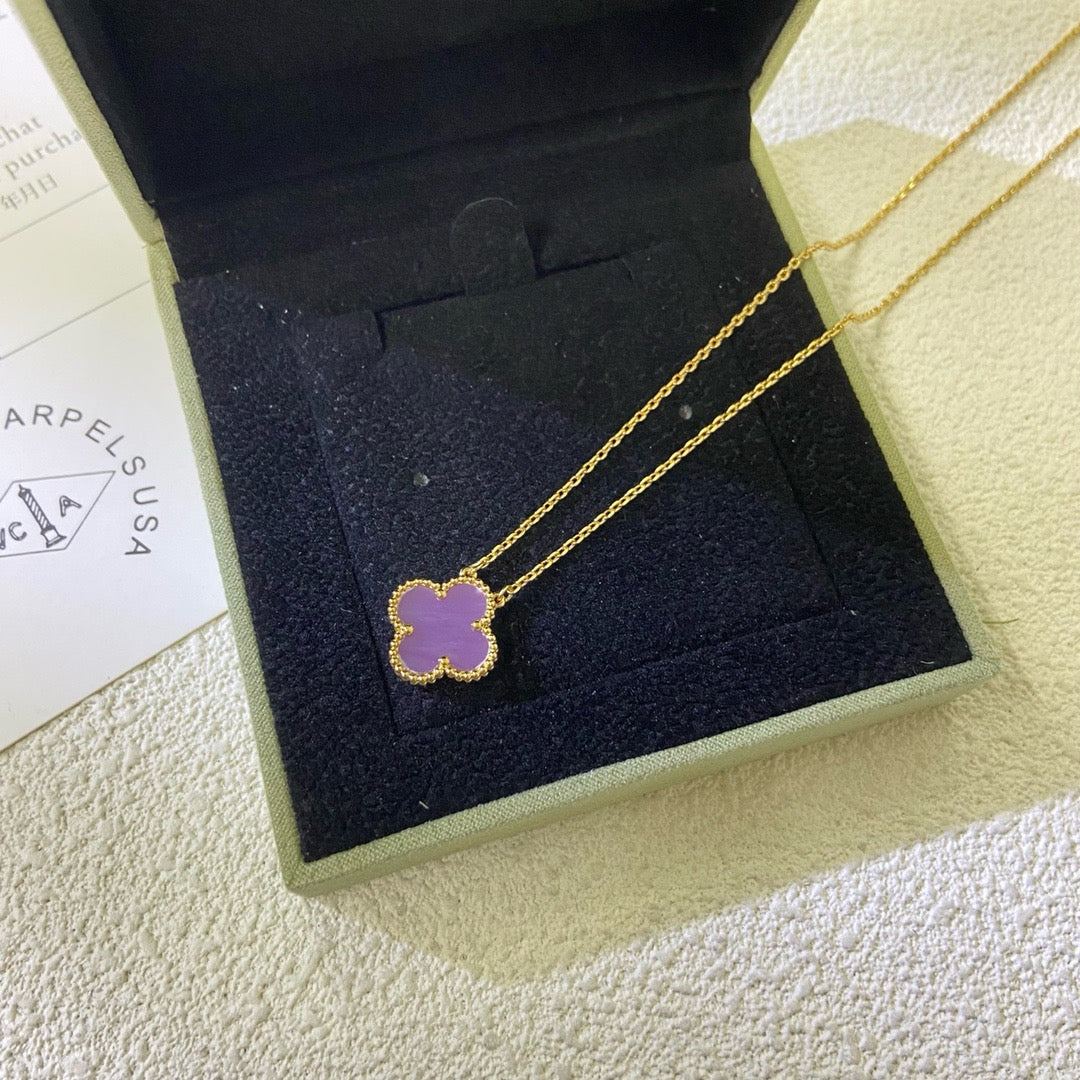 [Triumph Jewelry Jewelry]CLOVER 15MM  PURPLE VIOLET NECKLACE