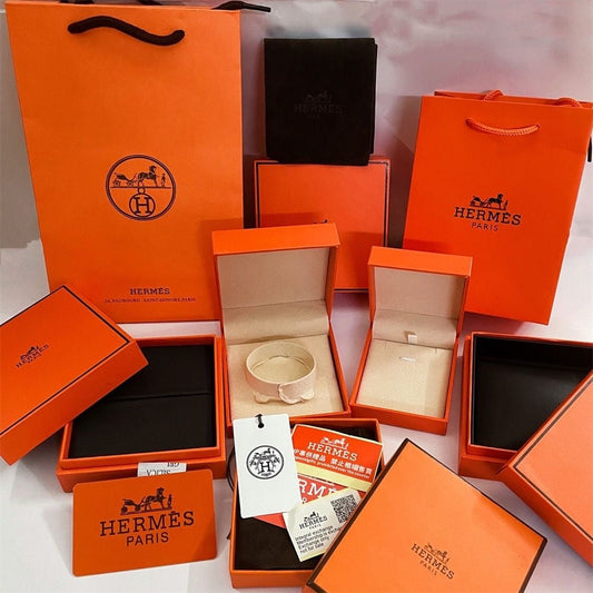 [Triumph Jewelry]HM BRACELET NECKLACE RING BOX GIFT BAG