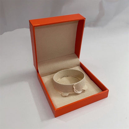 [Triumph Jewelry]HM BRACELET NECKLACE RING BOX GIFT BAG