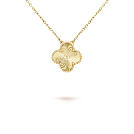 [Triumph Jewelry]CLOVER 15MM LASER NECKLACE