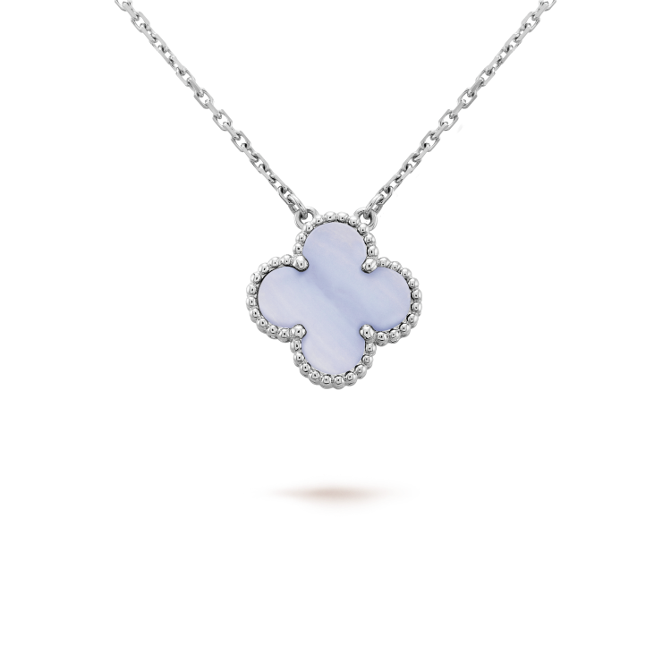[Triumph Jewelry]CLOVER 15MM BLUE CHALCEDONY NECKLACE SILVER