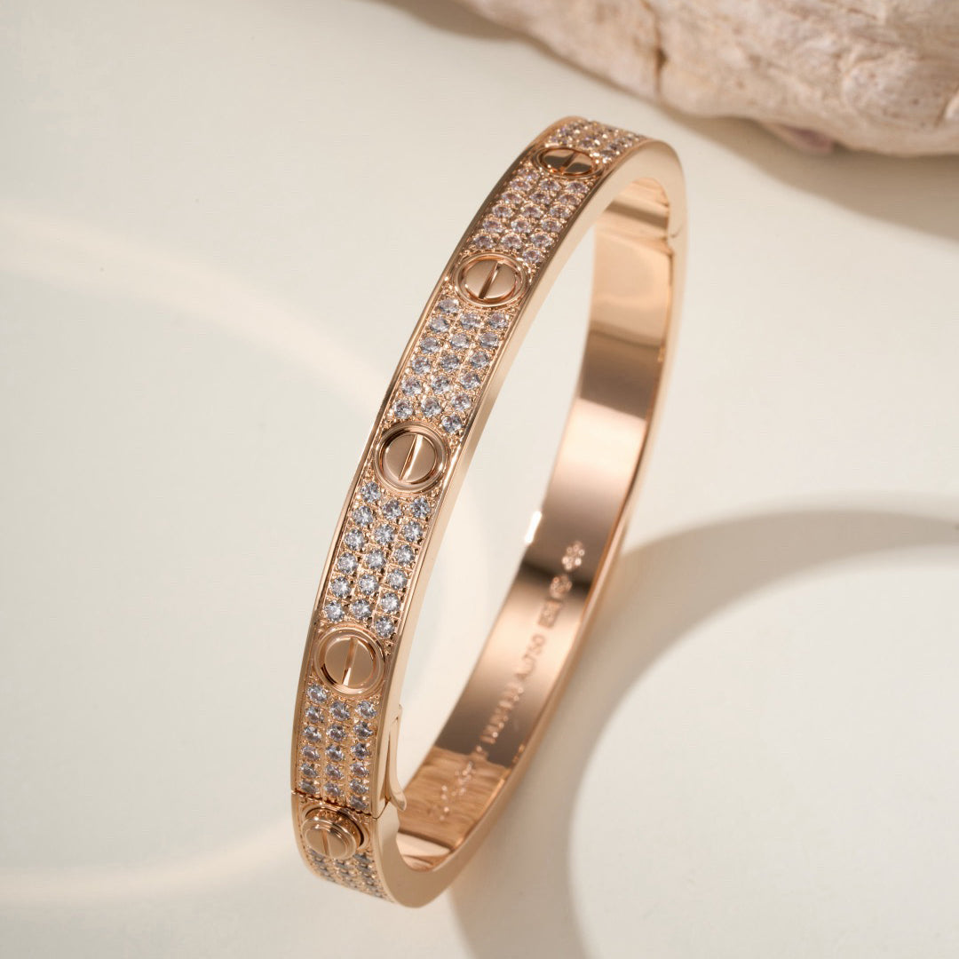 [Triumph Jewelry]LOVE BRACELET 6.1MM DIAMOND-PAVED