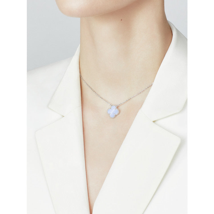 [Triumph Jewelry]CLOVER 15MM BLUE CHALCEDONY NECKLACE SILVER