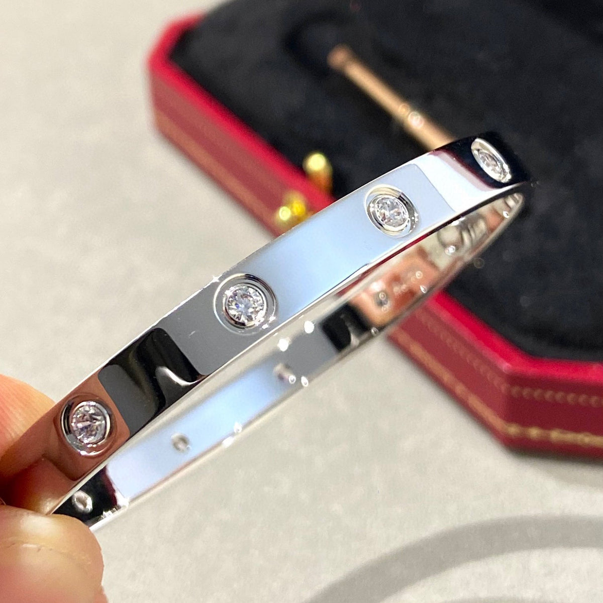 [Triumph Jewelry]LOVE BRACELET 6.1MM 10 DIAMONDS