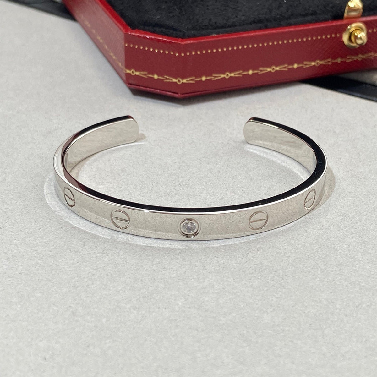 [Triumph Jewelry]LOVE BRACELET 6.1MM 1 DIAMOND OPEN CUFF