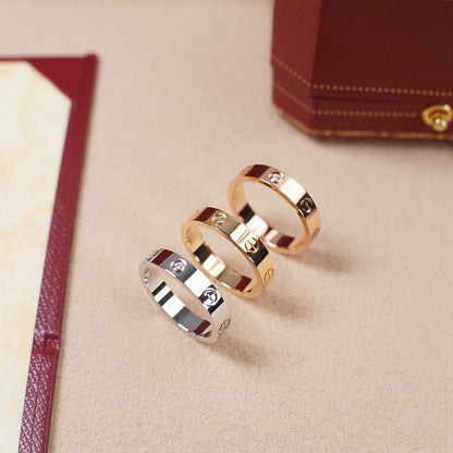 [Triumph Jewelry]LOVE 4MM 1 DIAMOND RING
