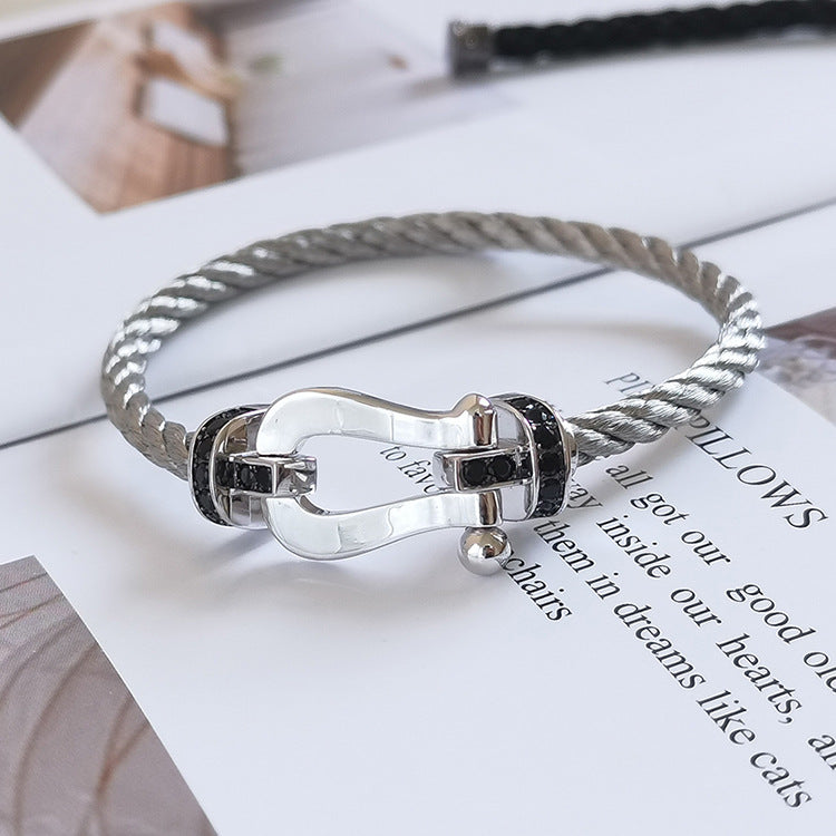 [Triumph Jewelry]FORCE LARGE HORSESHOE BLACK DIAMOND BRACELET SILVER