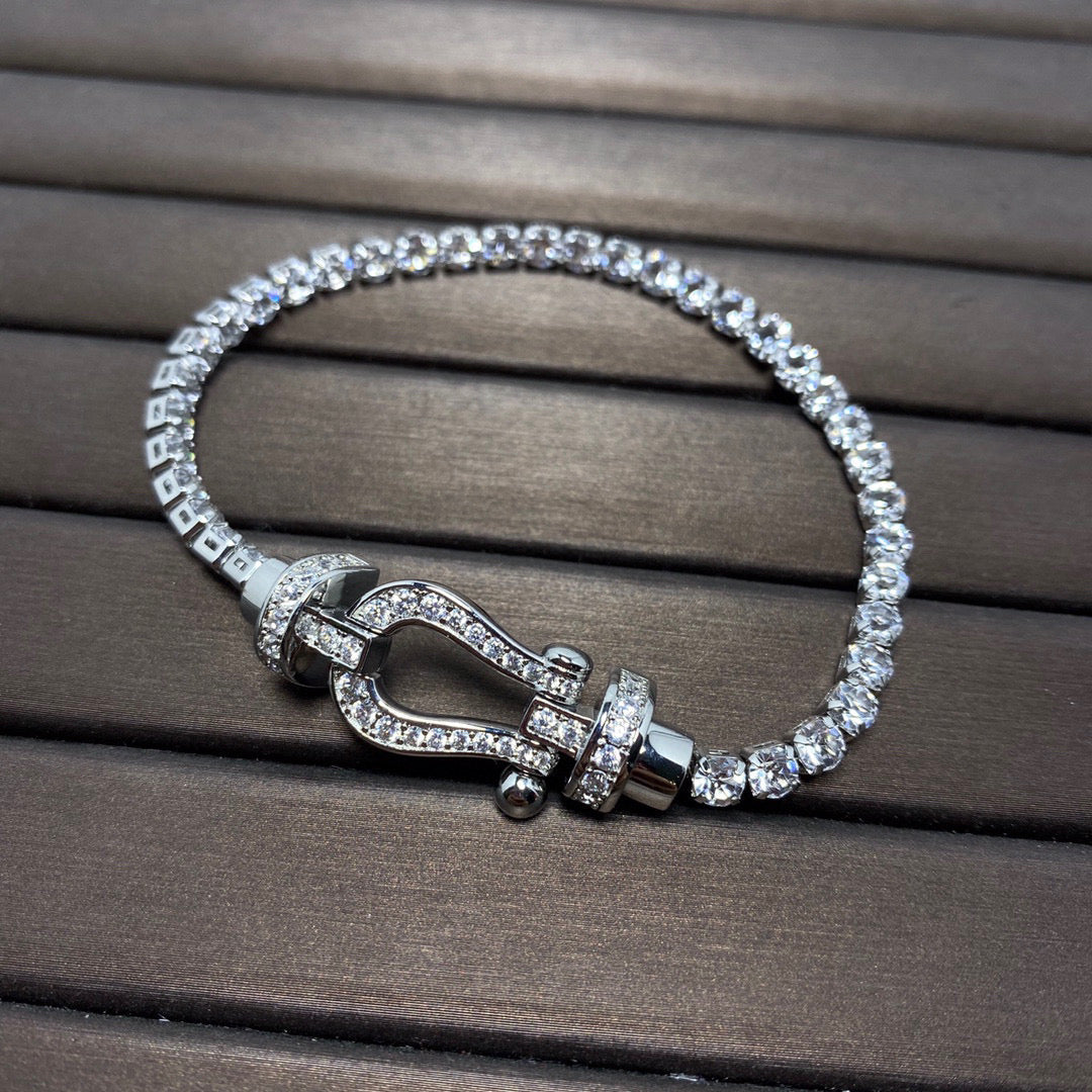 [Triumph Jewelry]FORCE  LARGE HORSESHOE FULL DIAMOND TENNIS BRACELET