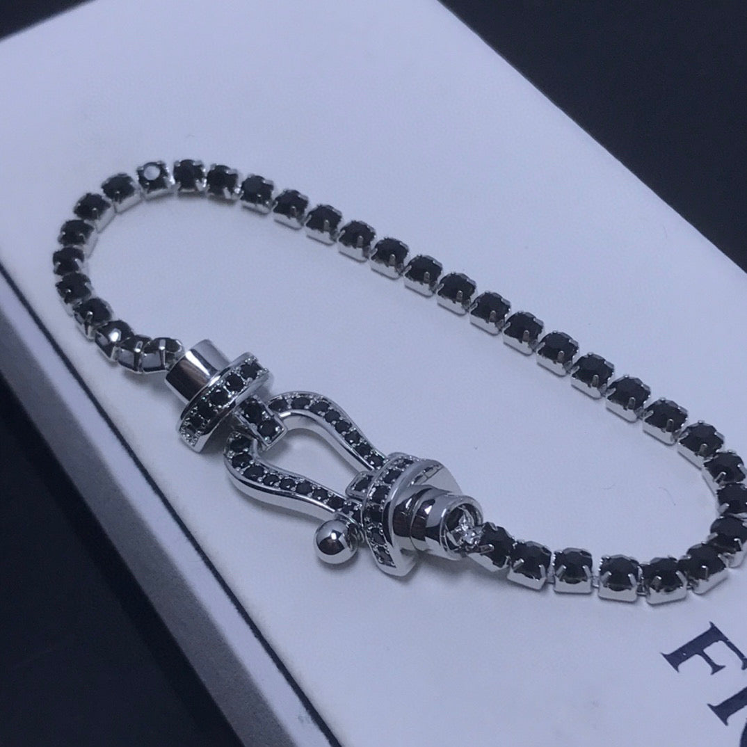 [Triumph Jewelry]FORCE  LARGE HORSESHOE FULL DIAMOND TENNIS BRACELET
