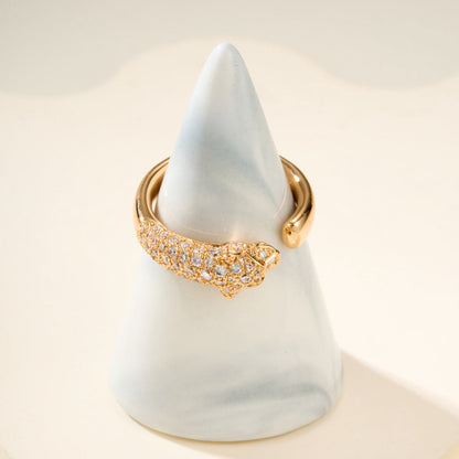 [Triumph Jewelry]PANTHERE HALF DIAMOND SMALL RING