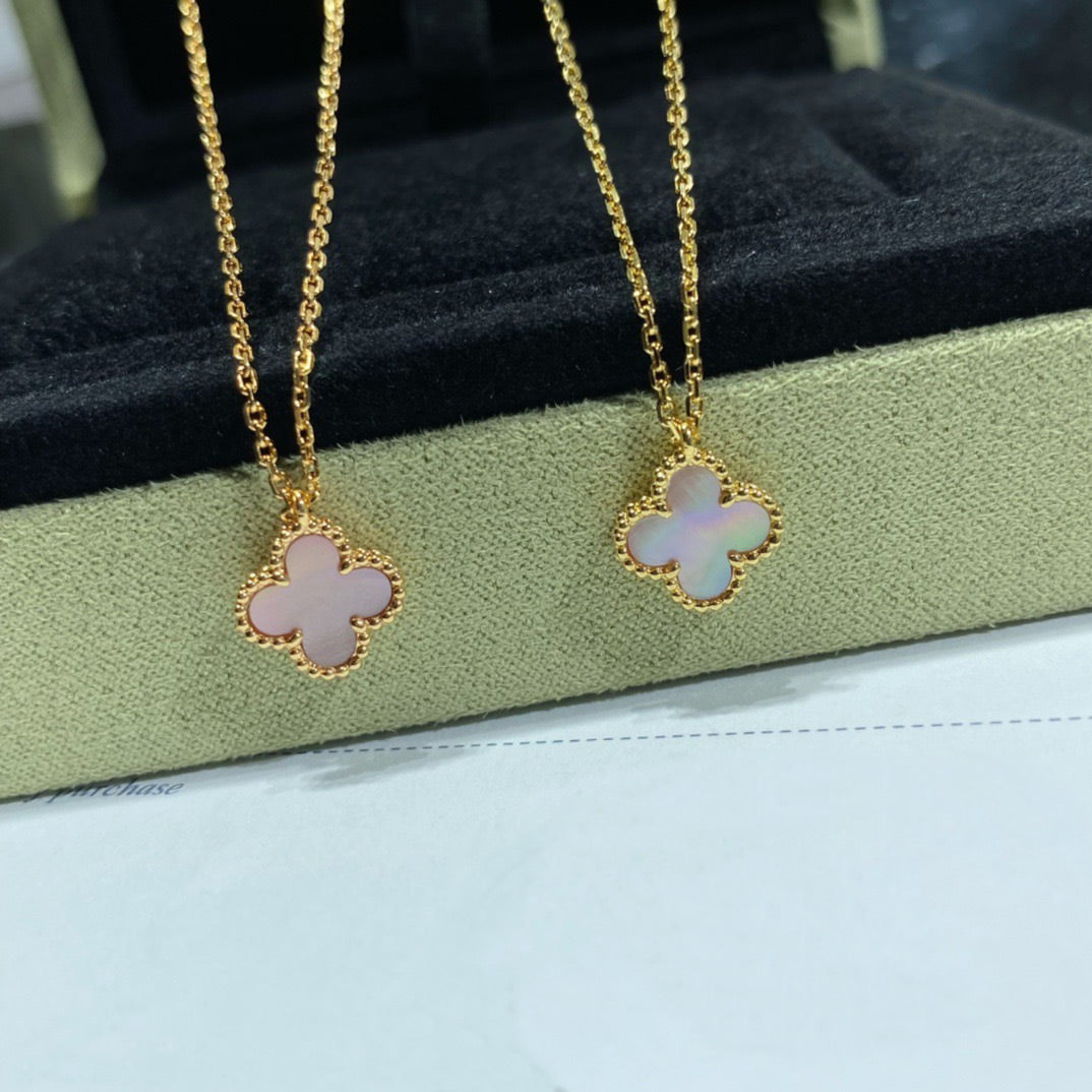 [Triumph Jewelry]CLOVER 15MM PINK MOTHER-OF-PEARL SINGLE FLOWER NECKLACE