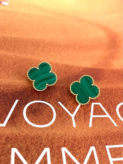 [Triumph Jewelry] CLOVER LARGE (20mm) 1 MOTIFS GREENER MOP STUD EARRINGS