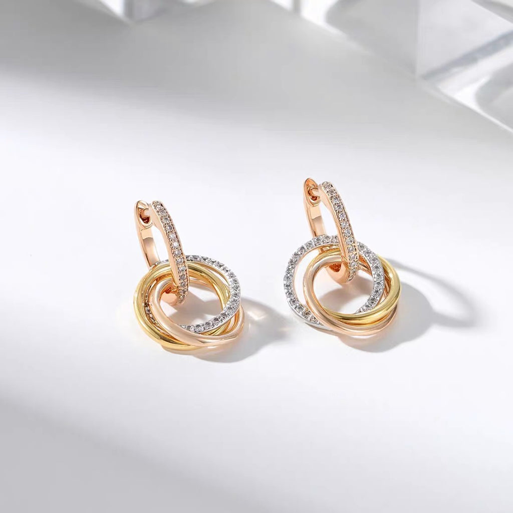 [Triumph Jewelry]TRINITY HALF DIAMOND  EARRINGS