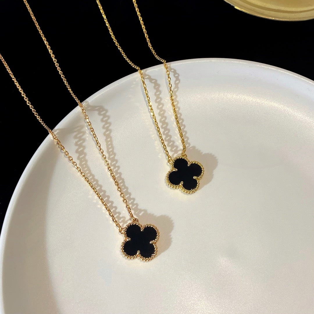 [Triumph Jewelry]CLOVER 15MM BLACK ONYX SINGLE FLOWER NECKLACE