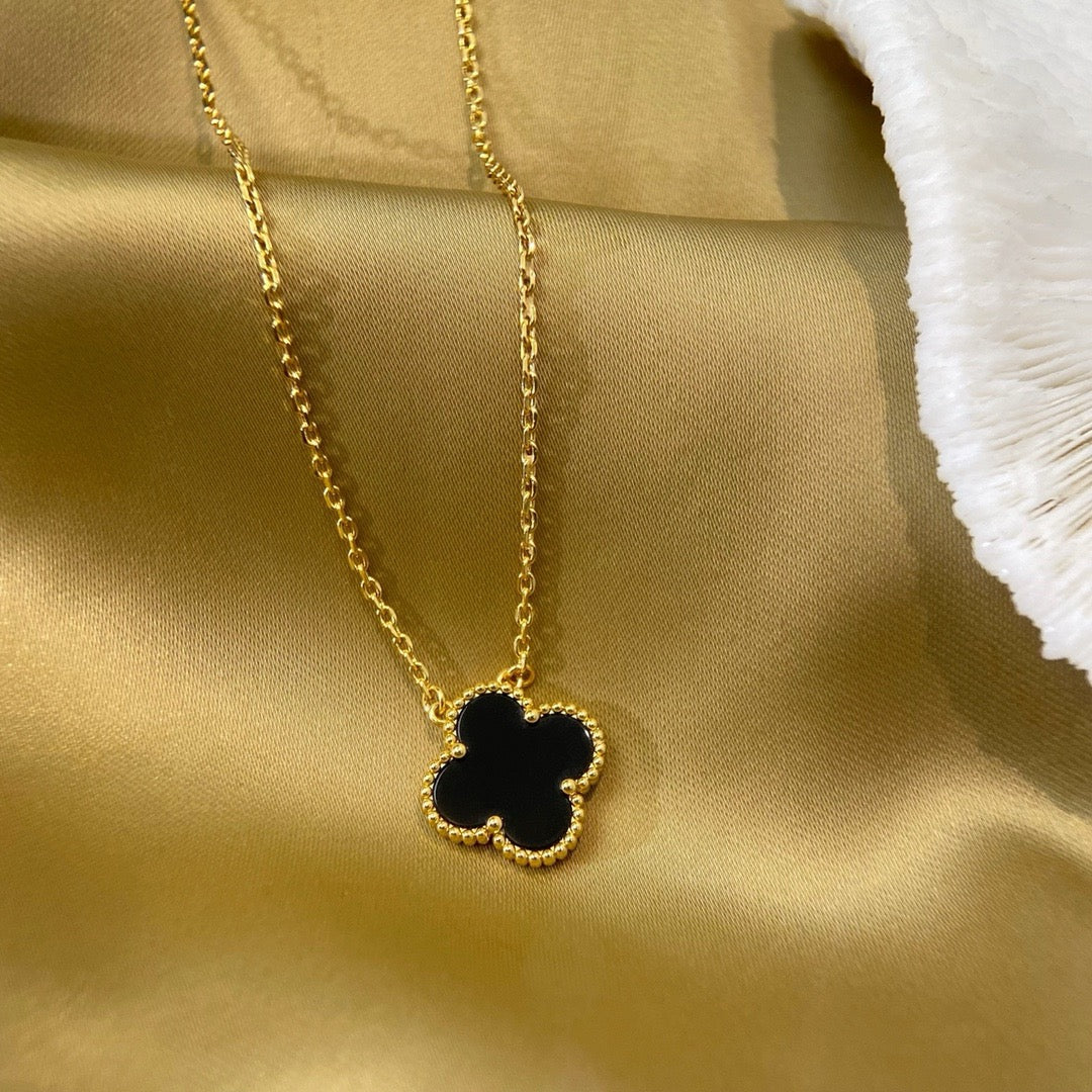 [Triumph Jewelry]CLOVER 15MM BLACK ONYX SINGLE FLOWER NECKLACE