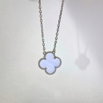 [Triumph Jewelry]CLOVER 15MM BLUE CHALCEDONY NECKLACE SILVER