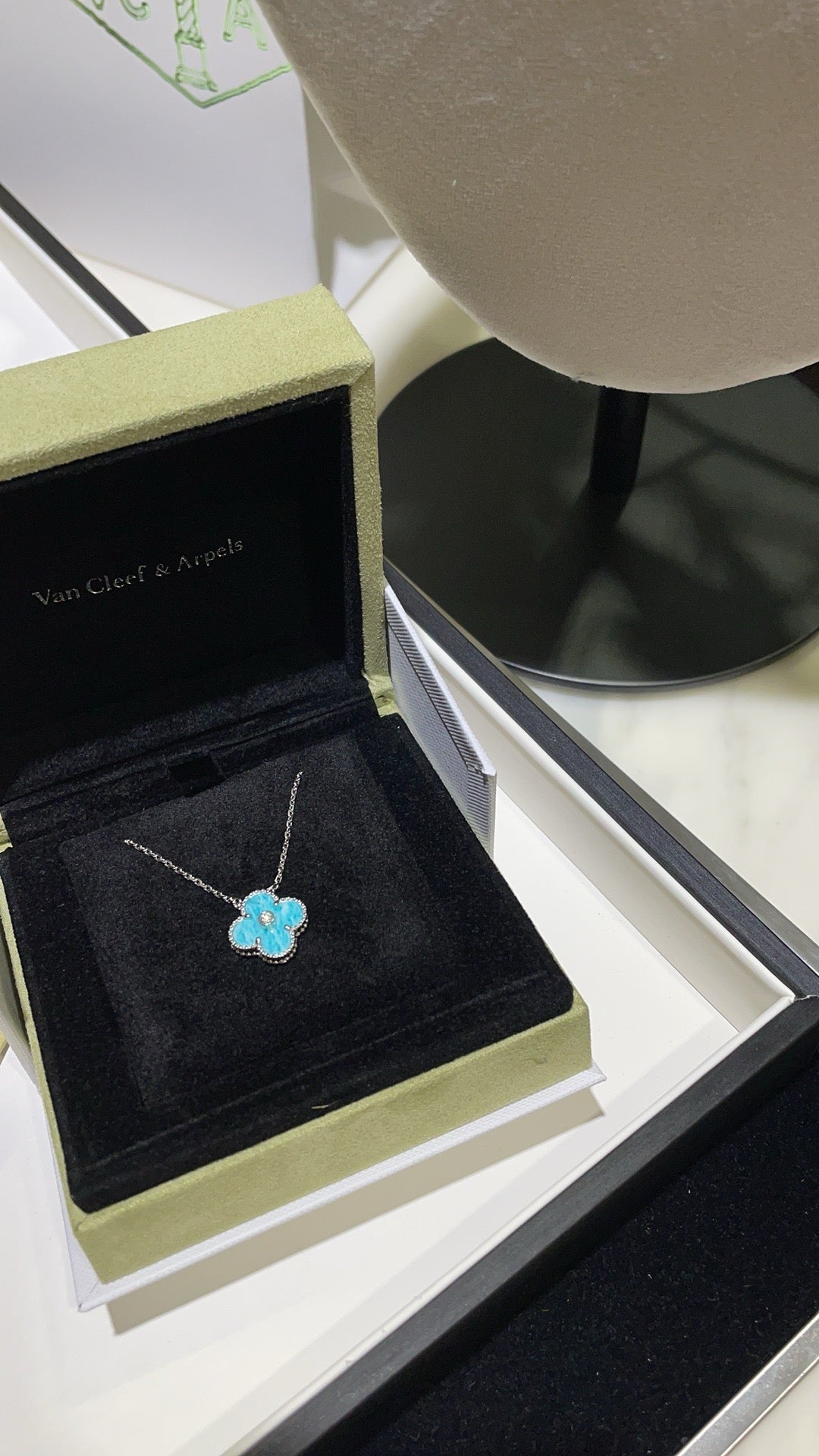 [Triumph Jewelry]CLOVER 15MM DIAMOND SVRES PORCELAIN  NECKLACE SILVER