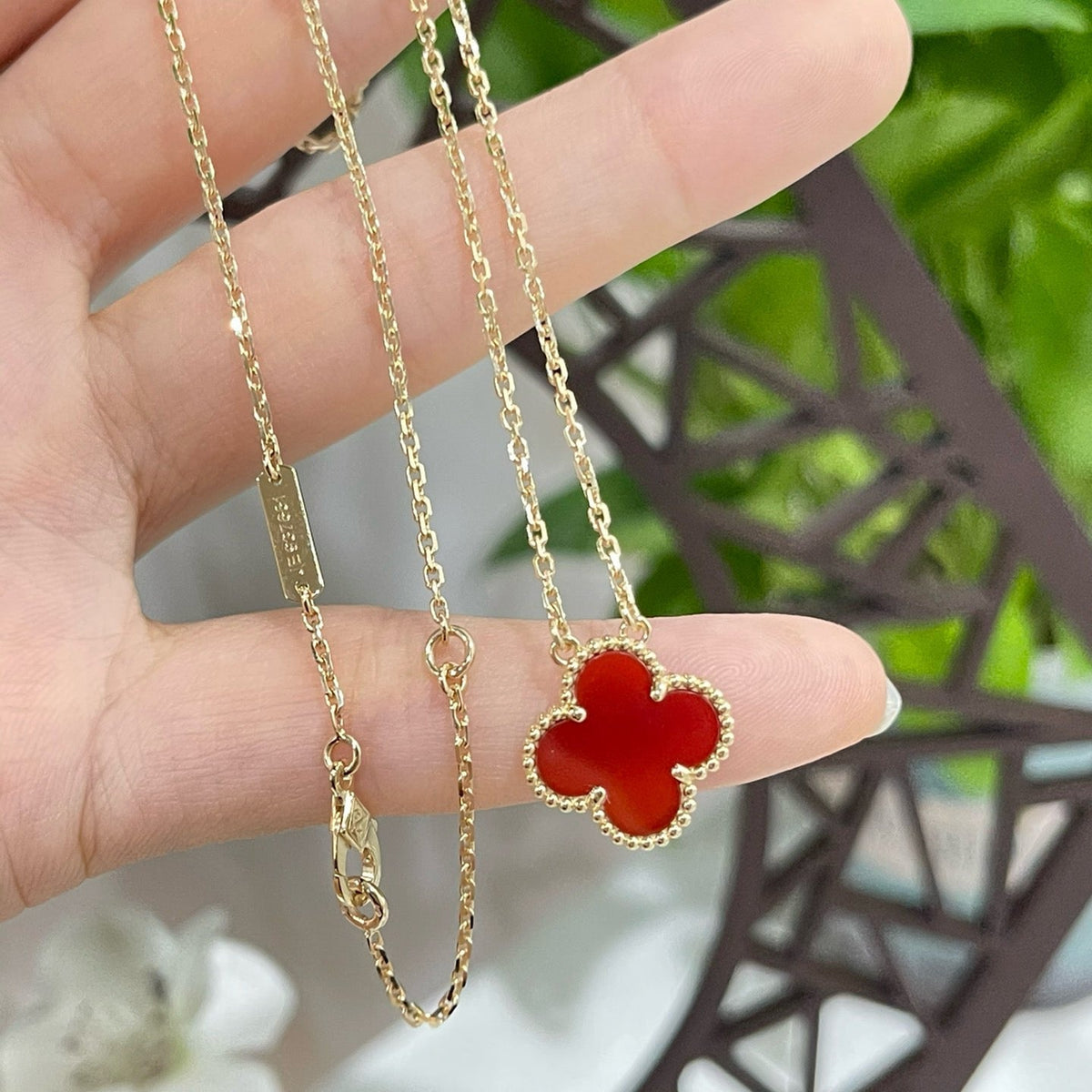 [Triumph Jewelry]CLOVER 15MM CARNELIAN SINGLE FLOWER NECKLACE