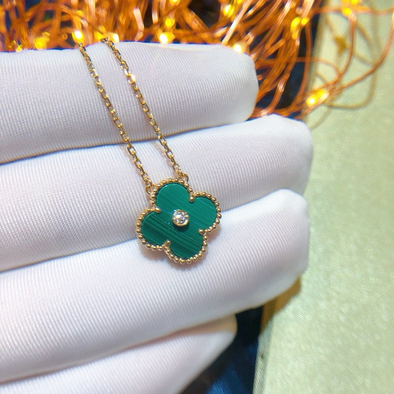 [Triumph Jewelry]CLOVER 15MM DIAMOND TURQUOISE NECKLACE