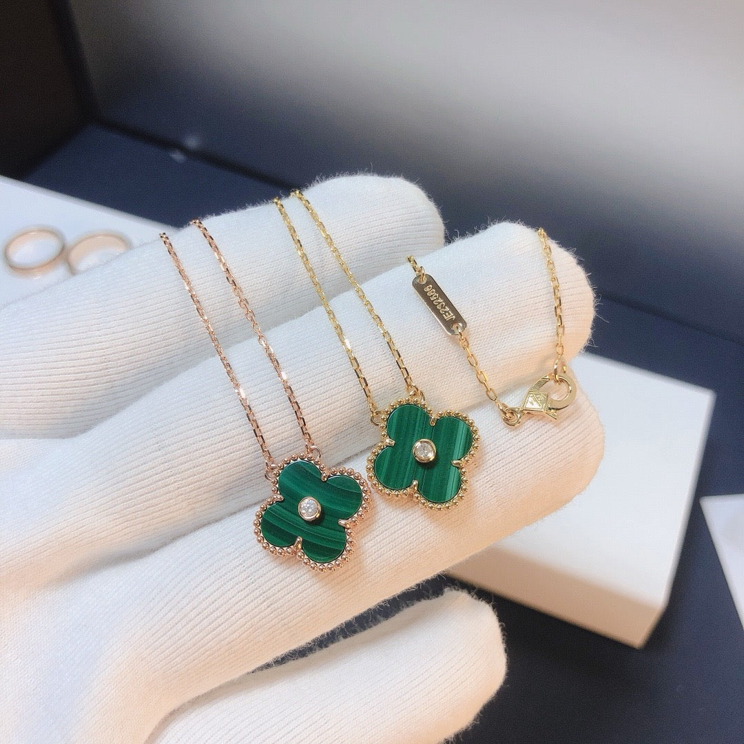 [Triumph Jewelry]CLOVER 15MM DIAMOND TURQUOISE NECKLACE