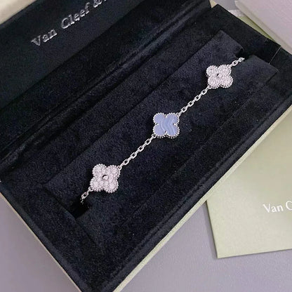 [Triumph Jewelry] CLOVER 5 MOTIF PURPLE CHALCEDONY BRACELET COLLECTION