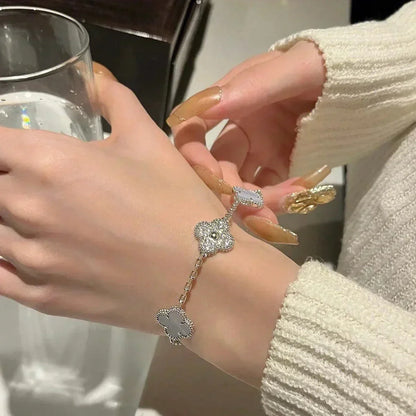 [Triumph Jewelry] CLOVER 5 MOTIF PURPLE CHALCEDONY BRACELET COLLECTION