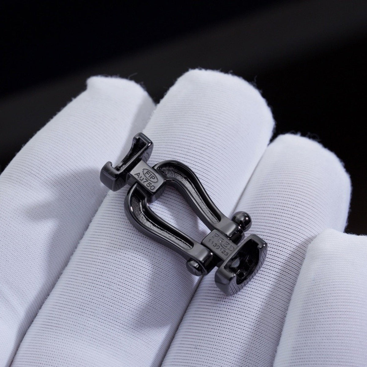 [Triumph Jewelry]FORCE LARGE SERIES HORSESHOE BLACK SAMURAI BRACELET