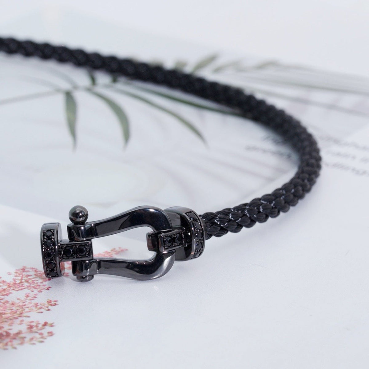 [Triumph Jewelry]FORCE LARGE SERIES HORSESHOE BLACK SAMURAI BRACELET