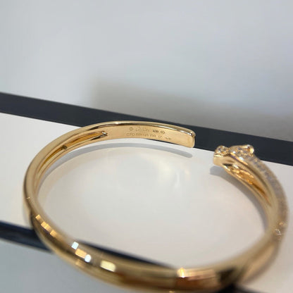 [Triumph Jewelry]PANTHERE HALF DIAMOND OPEN BRACELET