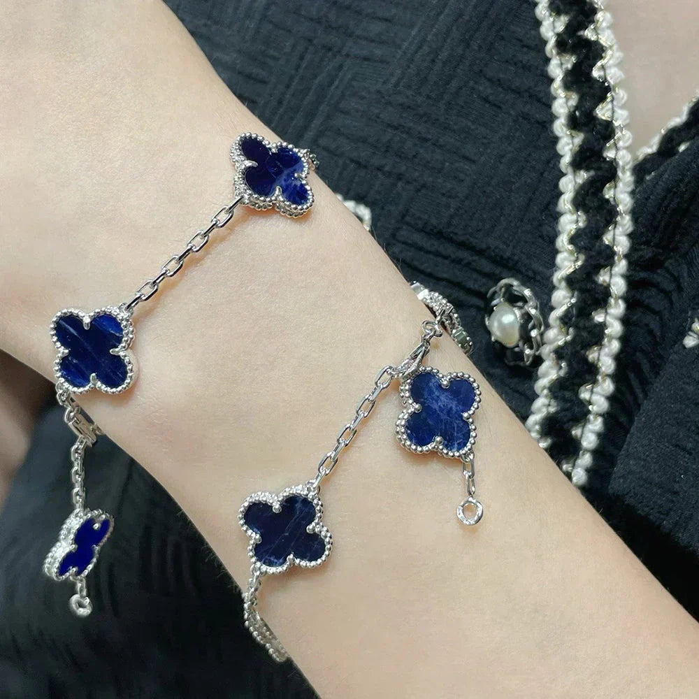 [Triumph Jewelry]CLOVER 5 MOTIF PIETERSITE BRACELET COLLECTION