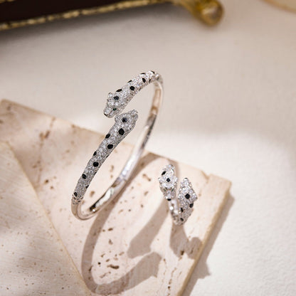 [Triumph Jewelry]PANTHERE DOUBLE HEADED FULL DIAMOND  RING