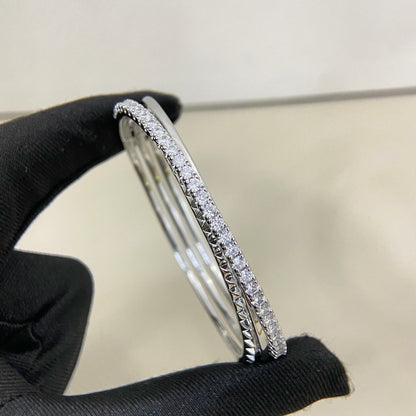 [Triumph Jewelry]ETINCELLE HALF-PAVED DIAMOND BRACELET