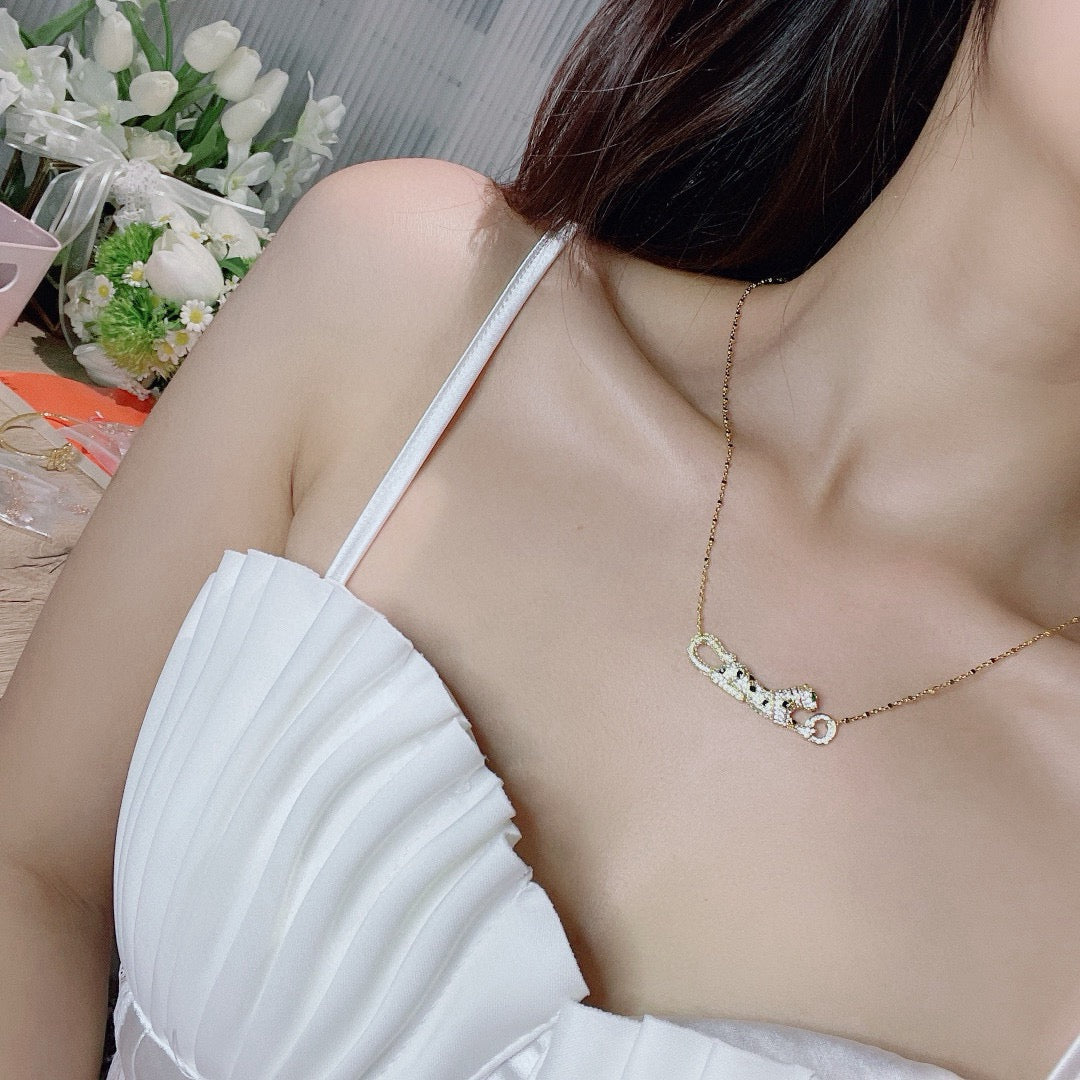 [Triumph Jewelry]PANTHERE PAVED DIAMOND NECKLACE