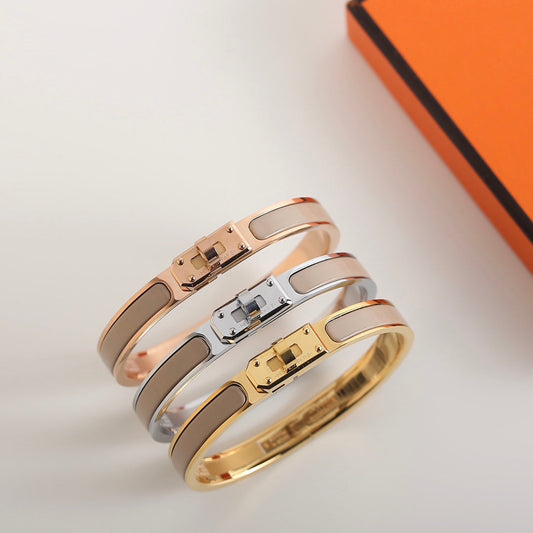 [Triumph Jewelry]HM KELLY GREY BRACELET