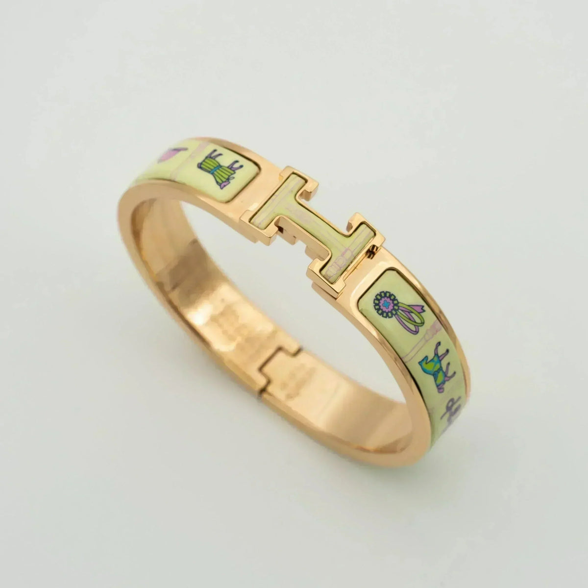 [Triumph Jewelry]H PINK GOLD BRACELET CREAM CERAMIC
