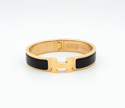[Triumph Jewelry]H BLACK BRACELET