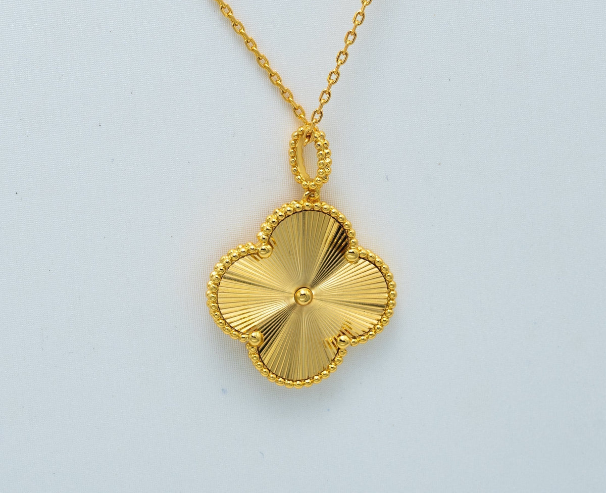 [Triumph Jewelry]CLOVER 25MM PEDANT NECKLACE GOLD