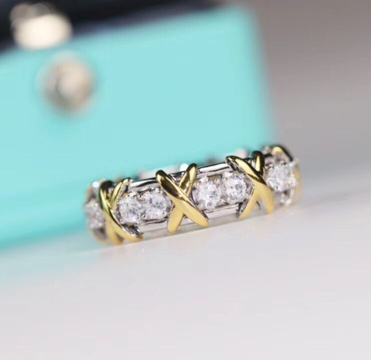[Triumph Jewelry]Classic Gold Diamond Ring