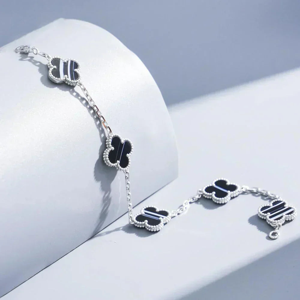 [Triumph Jewelry] CLOVER 5 MOTIF PULSAR STONE BRACELET COLLECTION