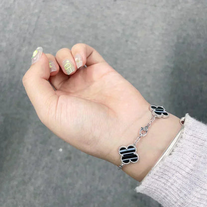 [Triumph Jewelry] CLOVER 5 MOTIF PULSAR STONE BRACELET COLLECTION