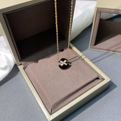 [Triumph Jewelry]JEUX DE PINK GOLD DIAMOND NECKLACE