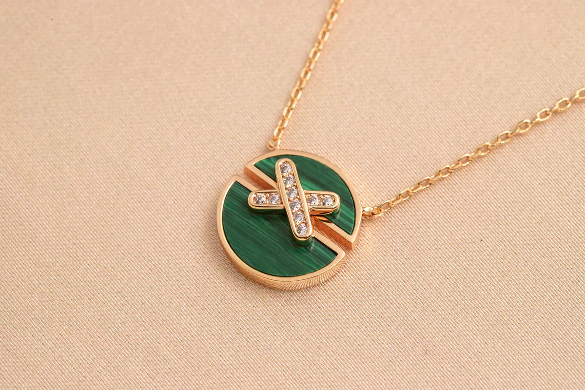 [Triumph Jewelry]JEUX DE ROSE GOLD DIAMOND NECKLACE